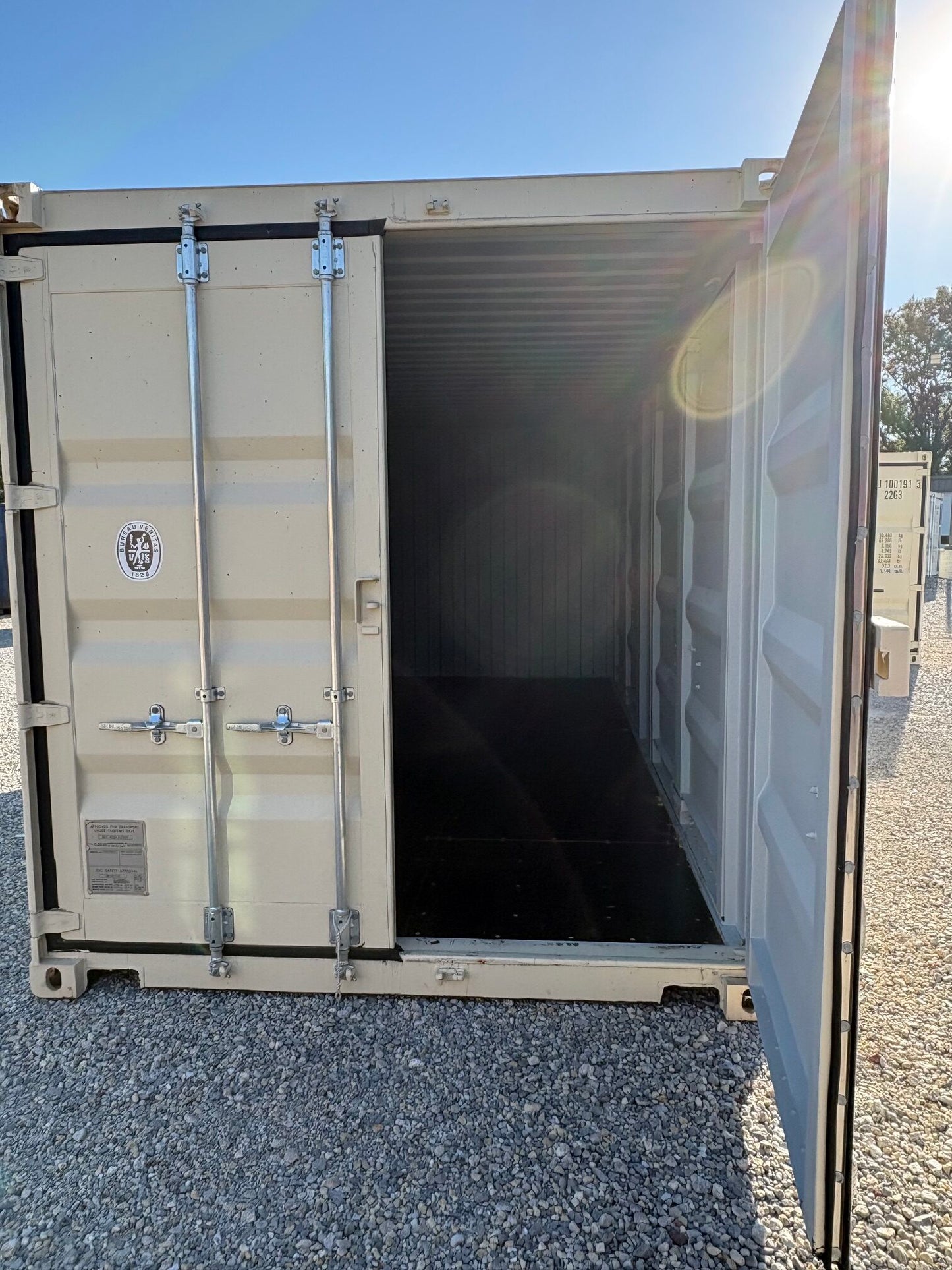20ft Ivory Shipping Container image 3
