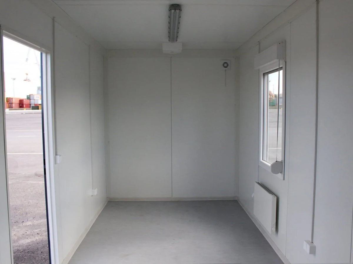 20′ Office Container image 6