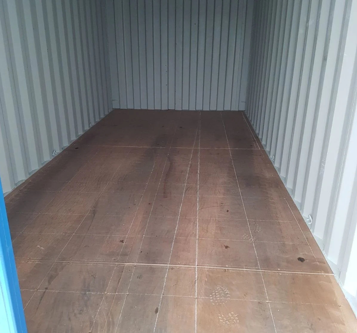 20′ Dc Container image 3