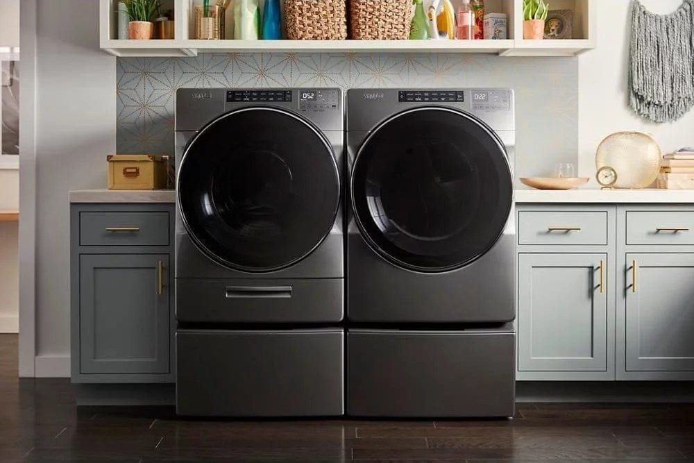 Whirlpool – 4.5 Cu. Ft. High Efficiency Stackable Front Load Washer with Steam and Load & Go XL Dispenser – Chrome shadow image 13