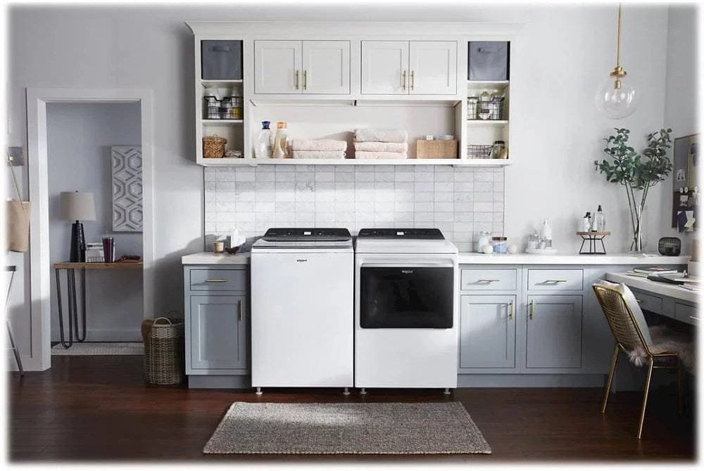 Whirlpool – 4.8 Cu. Ft. High Efficiency Smart Top Load Washer with Load & Go Dispenser – White image 9