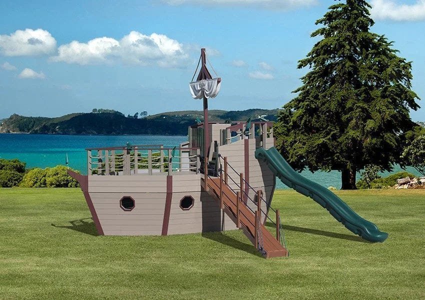 Play-Mor Youngster Yacht image 0