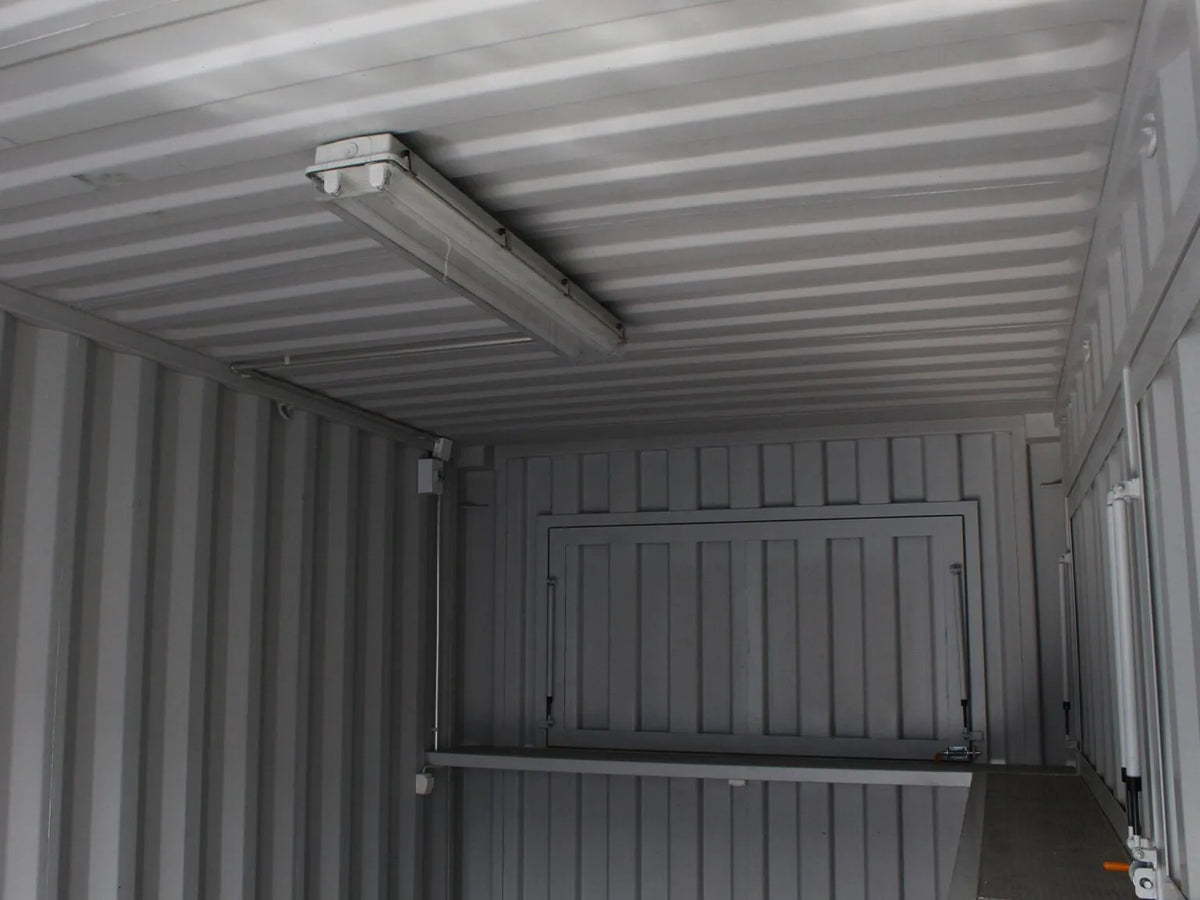 20′ Store Container image 5