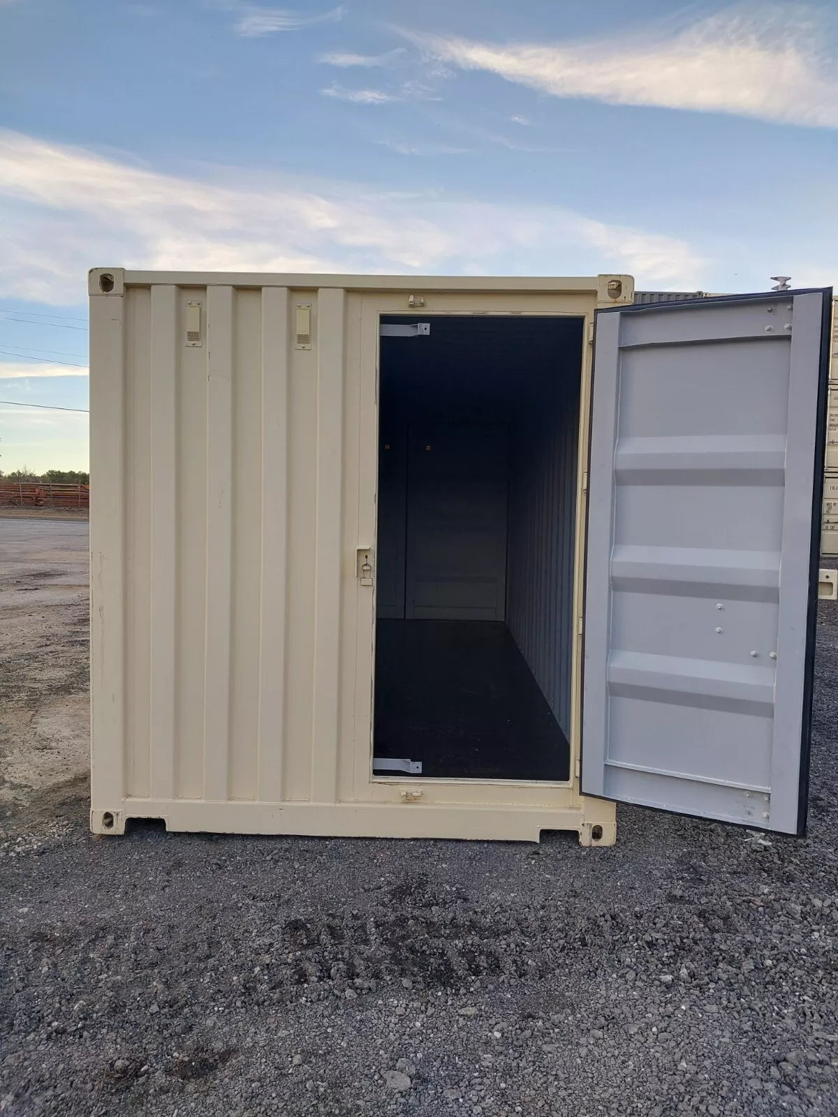 New One-trip 20′ Storage Container with Man Door. Tri Door. image 1