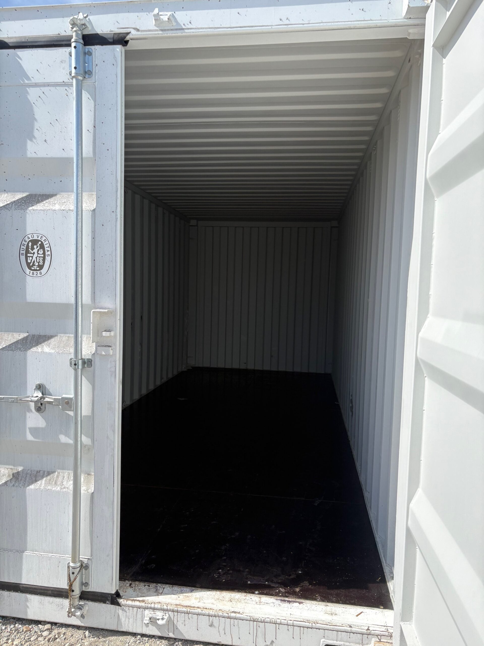 NEW 20ft White Shipping Container image 3