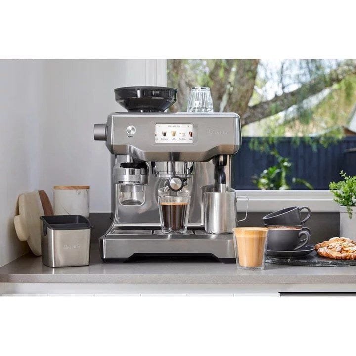 Breville Oracle Touch Automatic Coffee & Espresso Maker image 5