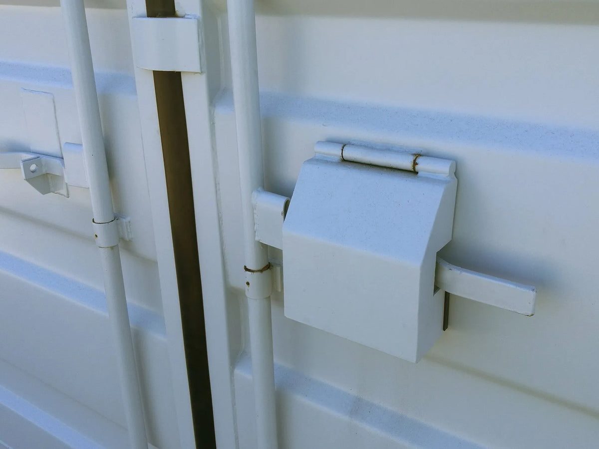 8′ Storage Container image 3