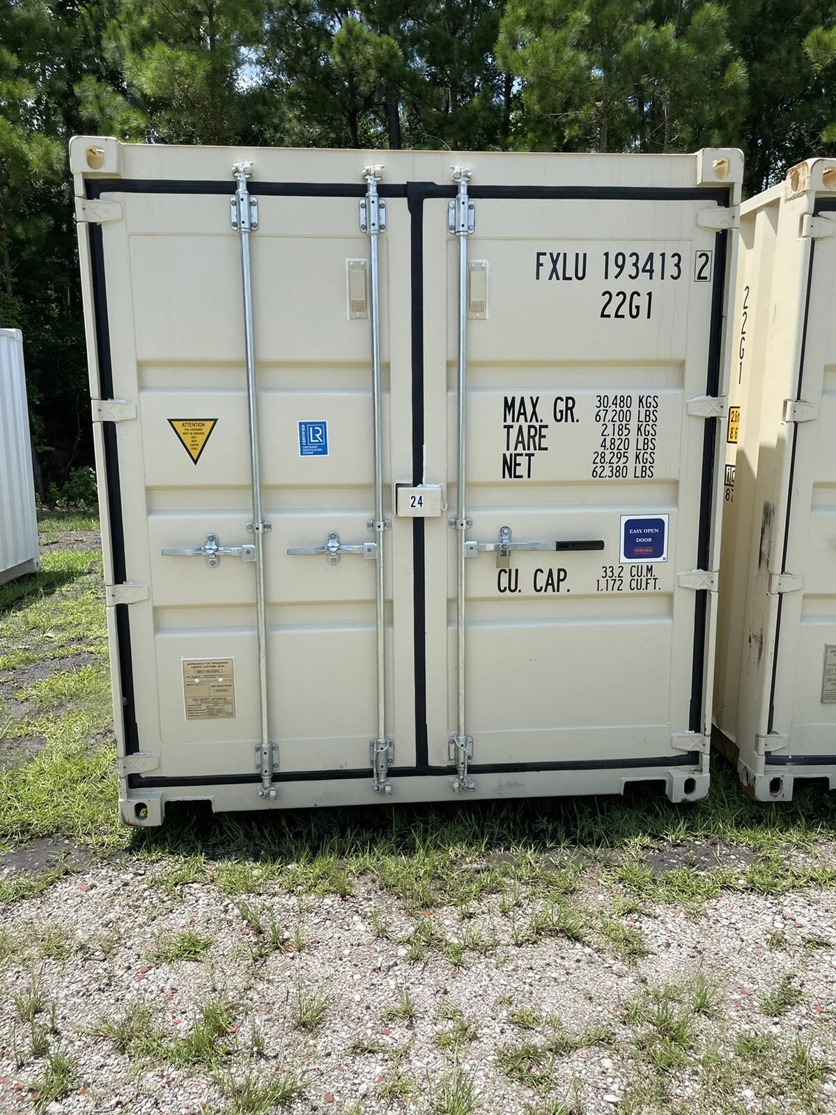 20ft shipping container image 1